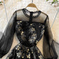 Robe trapèze en maille à col rond et broderie industrielle lourde 3747