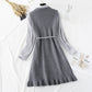 Ensemble pull-over, gilet, jupe et chemise à fond en mousseline 3804